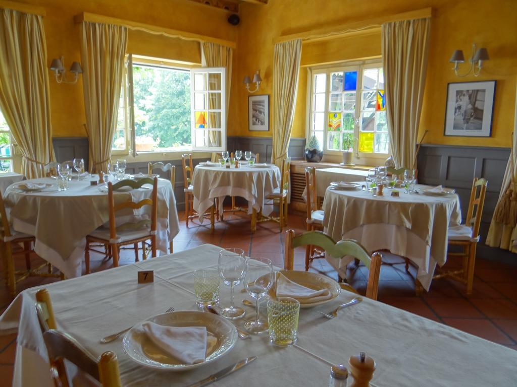 Hotel Des Chasseurs Échenevex
